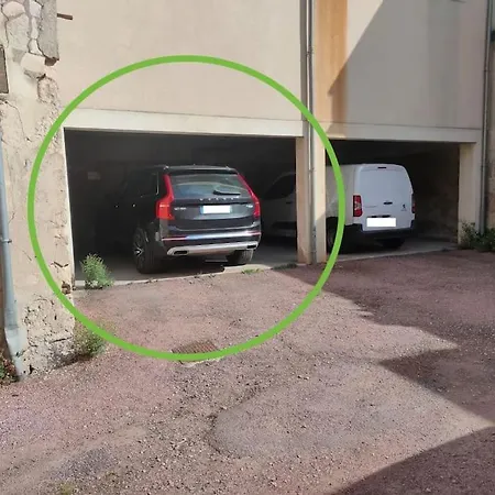 Maison Quartier Historique Avec Jardin Et Parking Prive