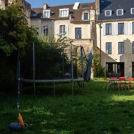 Maison Quartier Historique Avec Jardin Et Parking Prive *