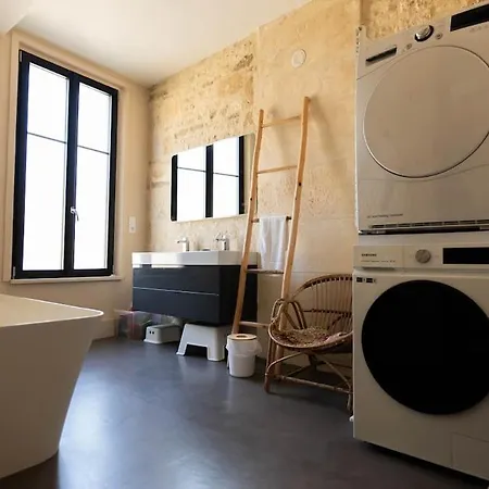 Maison Quartier Historique Avec Jardin Et Parking Prive * Caen