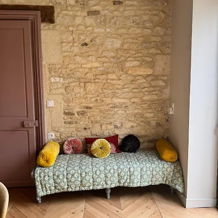 Villa Maison Quartier Historique Avec Jardin Et Parking Prive Caen