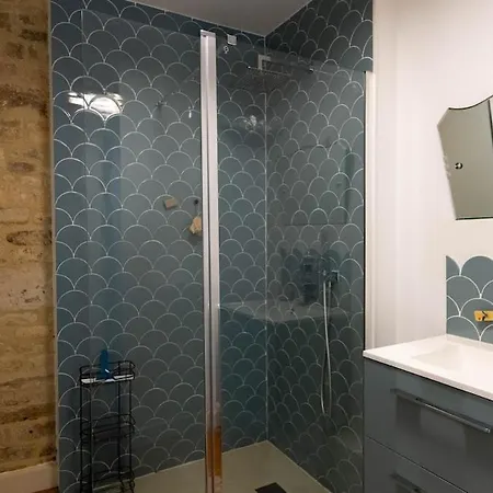 Maison Quartier Historique Avec Jardin Et Parking Prive Villa Caen