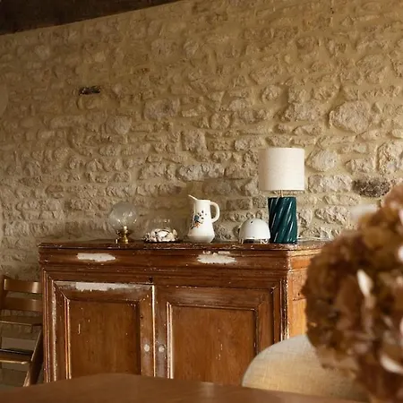 Maison Quartier Historique Avec Jardin Et Parking Prive Caen