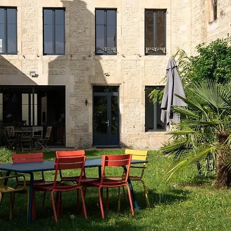 Maison Quartier Historique Avec Jardin Et Parking Privé *