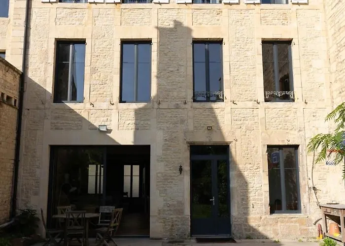 Maison Quartier Historique Avec Jardin Et Parking Prive וילה קאין