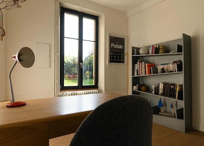 Maison Quartier Historique Avec Jardin Et Parking Privé