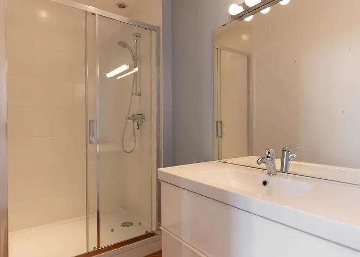 וילה Maison Quartier Historique Avec Jardin Et Parking Prive קאין