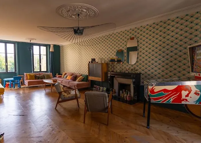 Maison Quartier Historique Avec Jardin Et Parking Prive קאין